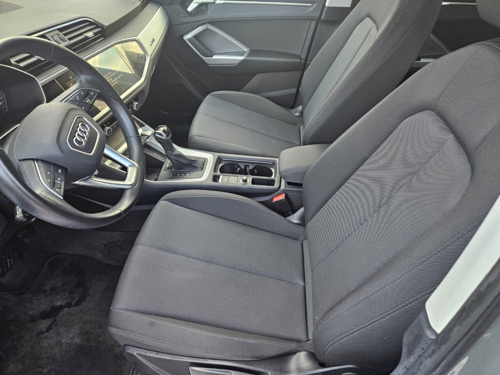 AUDI Q3 45 TFSI  S tronic Business sport - 15