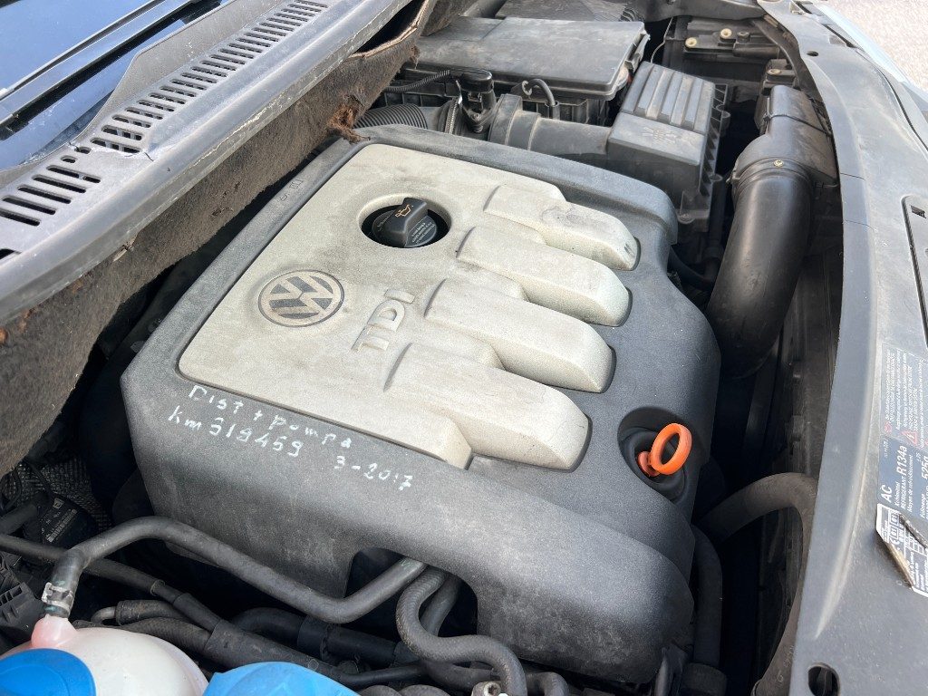 Immagine di VOLKSWAGEN Touran 2.0 16V TDI DSG del 12/2004 km 470721