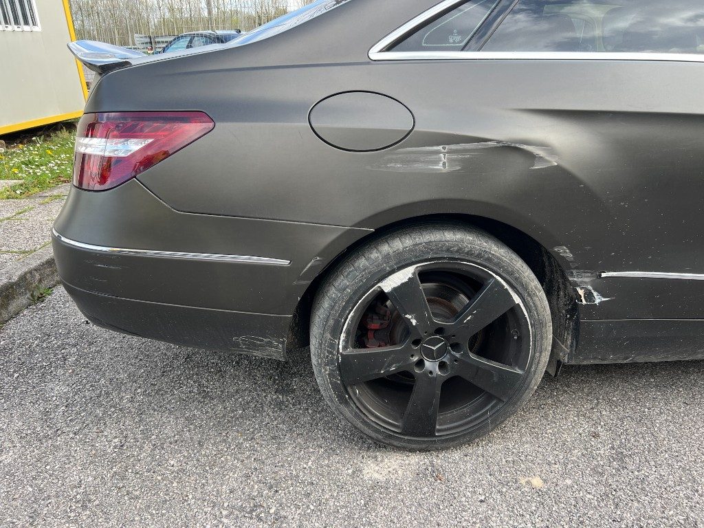 Immagine di MERCEDES-BENZ E 250 CDI Coupé BlueEFFICIENCY AUTOMATICO del 04/2011 km 324508