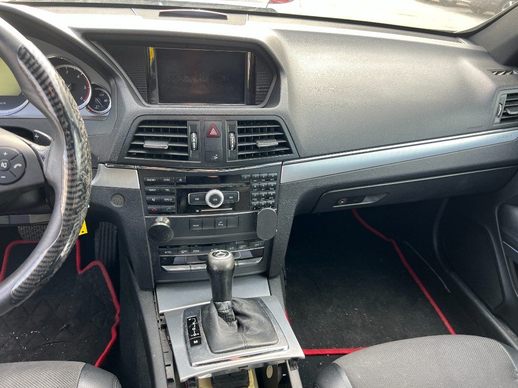 Immagine di MERCEDES-BENZ E 250 CDI Coupé BlueEFFICIENCY AUTOMATICO del 04/2011 km 324508