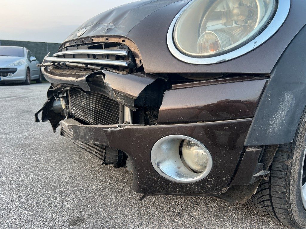 Immagine di MINI Clubman 1.6 16V Cooper D del 11/2007 km 255007