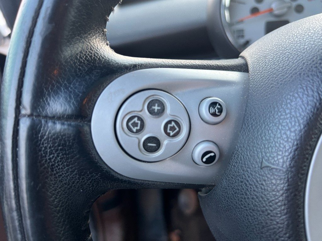 Immagine di MINI Clubman 1.6 16V Cooper D del 11/2007 km 255007