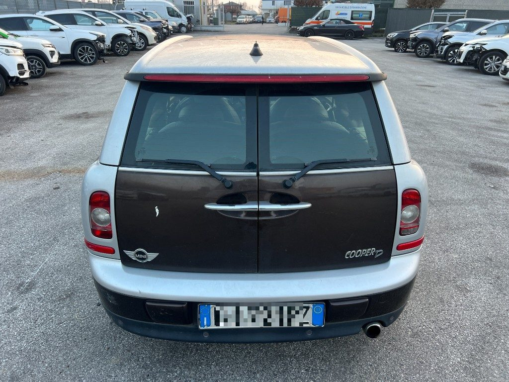 Immagine di MINI Clubman 1.6 16V Cooper D del 11/2007 km 255007