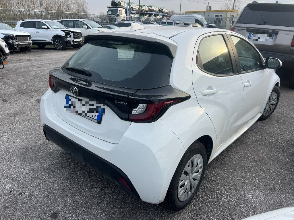 Immagine di TOYOTA Yaris 1.5 Hybrid 5 porte del 06/2025 km 13506