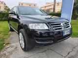 VOLKSWAGEN Touareg 2.5 R5 TDI
