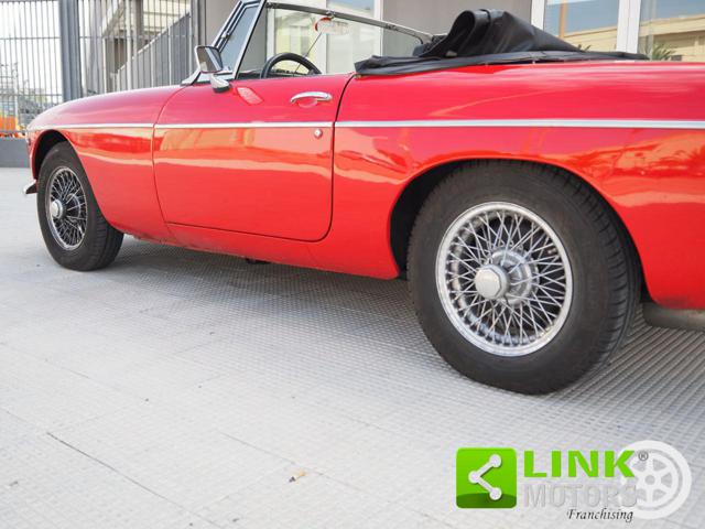 MG MGB ROADSTER - foto 25