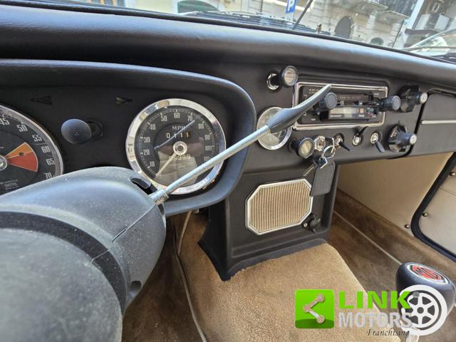 MG MGB ROADSTER - foto 35