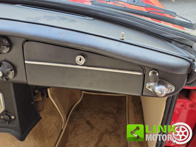 MG MGB ROADSTER - foto 29
