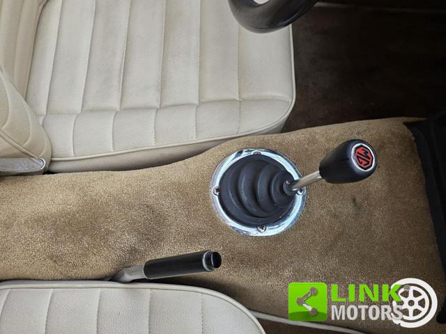 MG MGB ROADSTER - foto 21