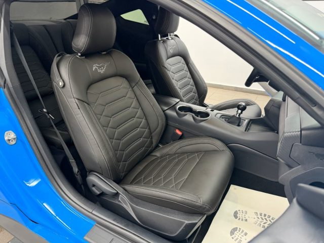 FORD MUSTANG FASTBACK 5.0 V8 GT  AUTOMATICA - foto 4