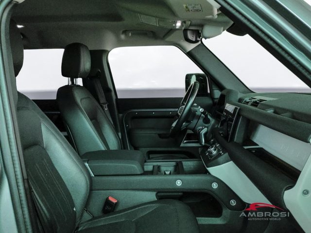 LAND ROVER DEFENDER 110 3.0D I6 MHEV SE AWD 250CV AU - foto 11
