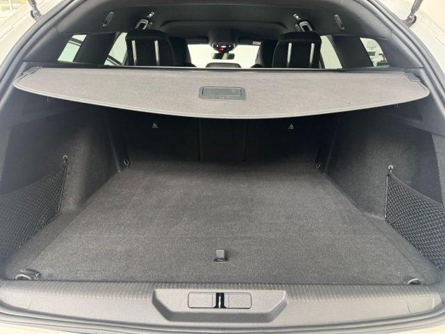 PEUGEOT 308 BLUEHDI 130 S&S EAT8 SW GT - foto 21