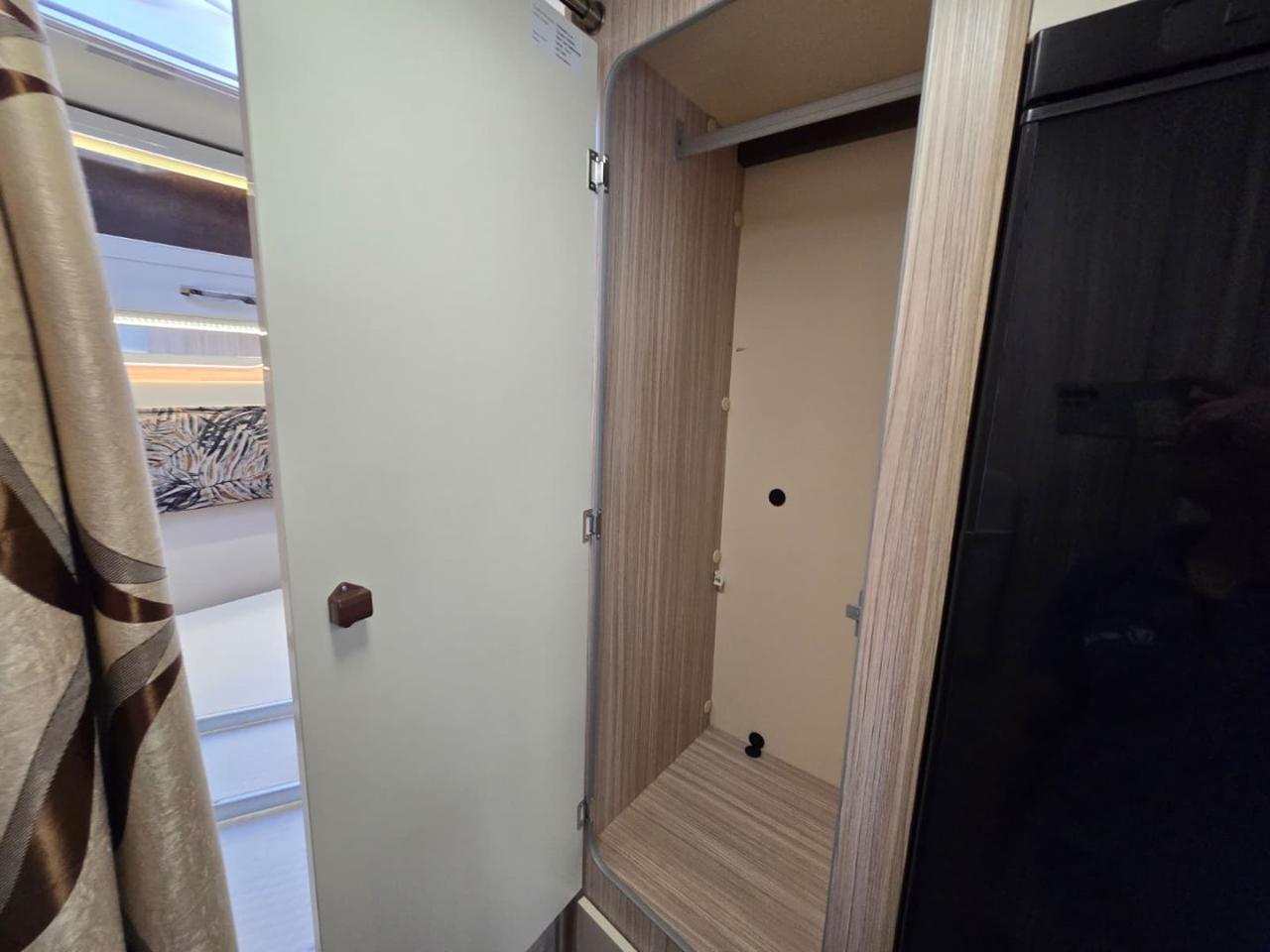 ELNAGH T-LOFT 450 - 25
