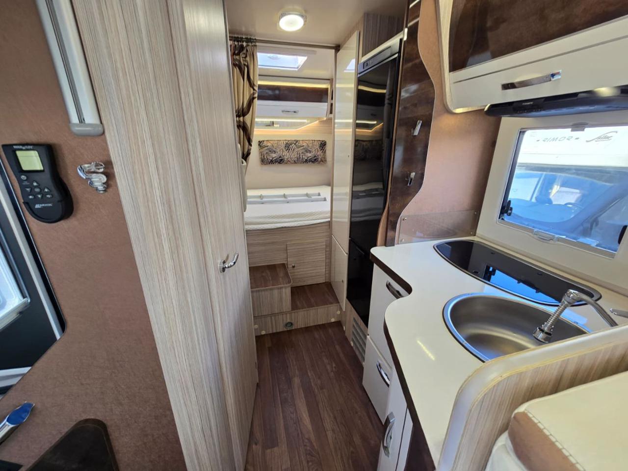 ELNAGH T-LOFT 450 - 9