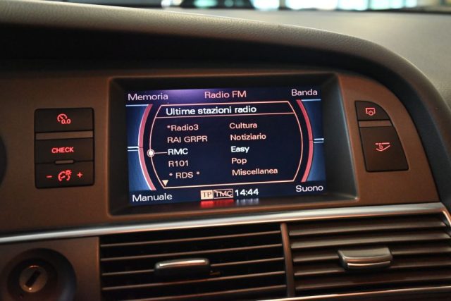 AUDI A6 AVANT 3.0TDI Q.TIP.224CV TET.PEL - foto 46