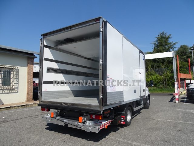IVECO DAILY 60 C18 ISOTERMICO -20° + PARATIA - foto 22