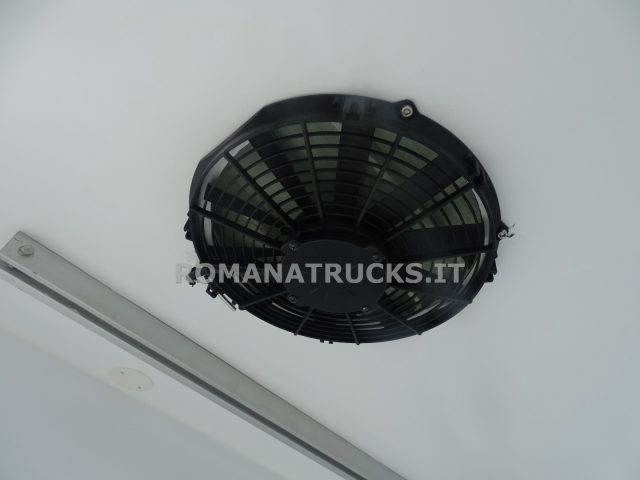 IVECO DAILY 60 C18 ISOTERMICO -20° + PARATIA - foto 23