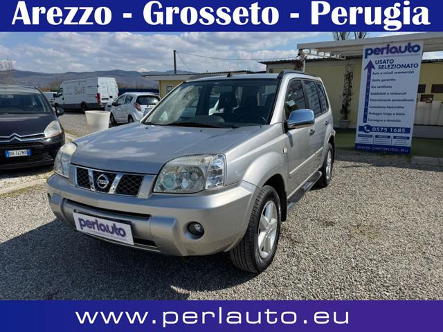 NISSAN X-Trail Argento metallizzato