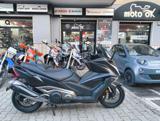 KYMCO AK 550 .