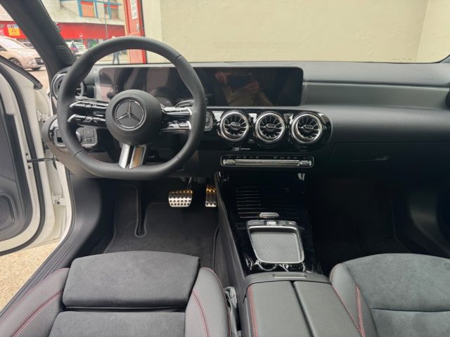 MERCEDES-BENZ A 180 D AUTOMATIC AMG LINE PREMIUM - foto 6