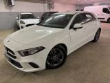 MERCEDES-BENZ A 180 d Automatic Premium