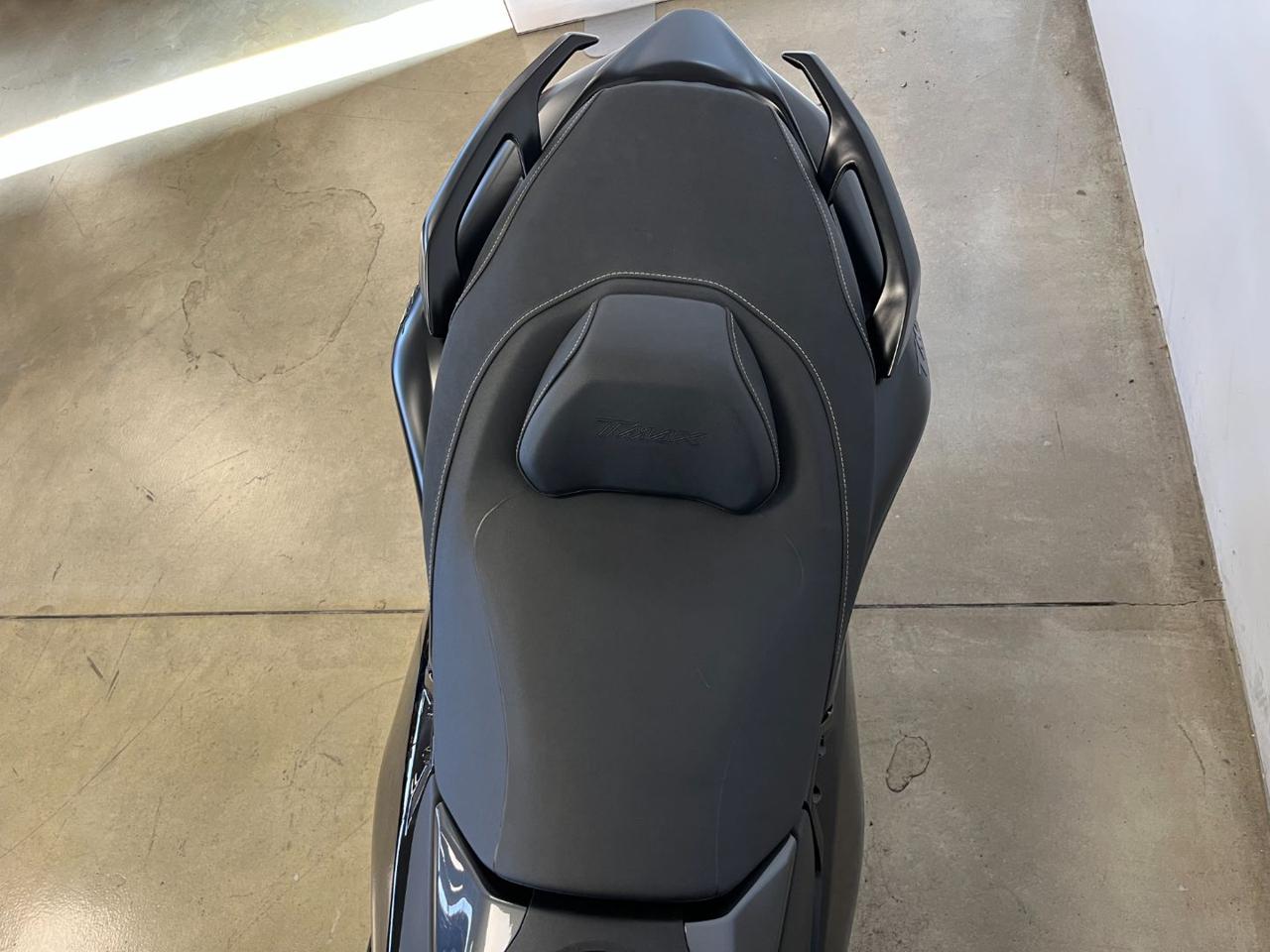 immagine usato YAMAHA T-Max 560 TECH