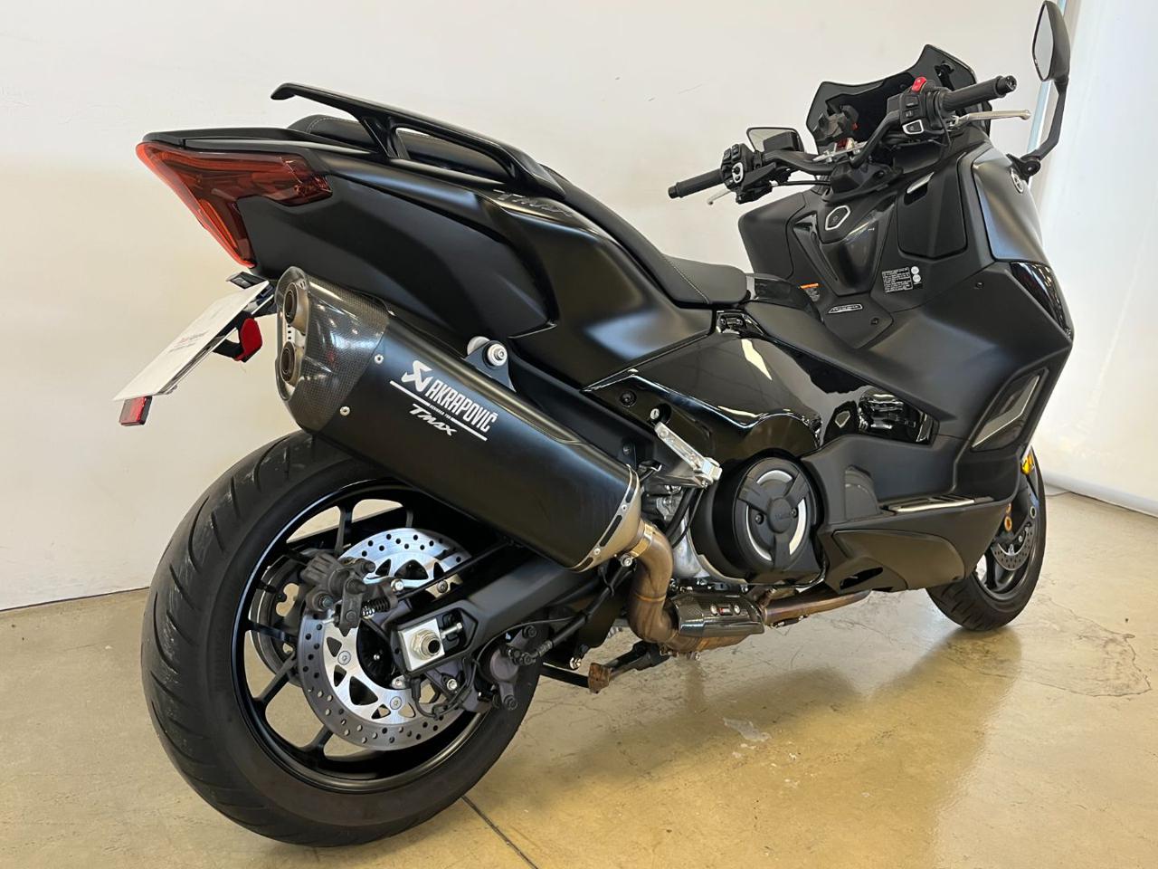 immagine usato YAMAHA T-Max 560 TECH