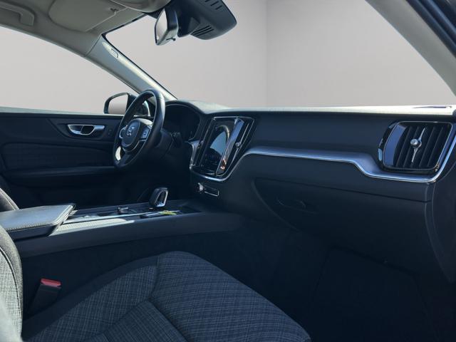 VOLVO V60 B4 (D) AUTOMATICO ESSENTIAL - foto 18
