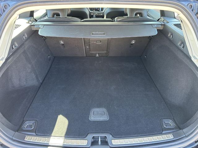 VOLVO V60 B4 (D) AUTOMATICO ESSENTIAL - foto 16