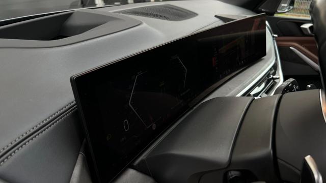 BMW X5 XDRIVE30D 48V MSPORT 22" KEYLESS - foto 25