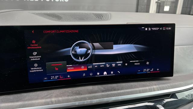 BMW X5 XDRIVE30D 48V MSPORT 22" KEYLESS - foto 26