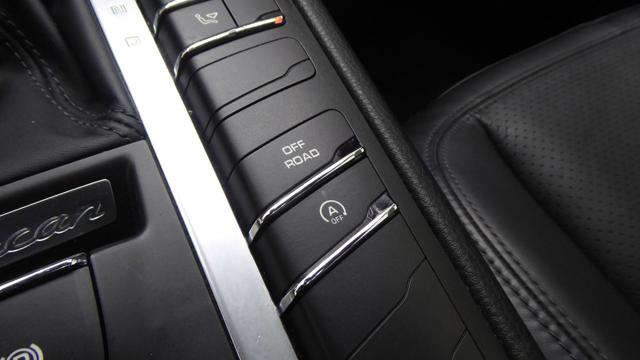 PORSCHE MACAN 3.0 DIESEL S - foto 34