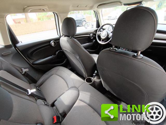 MINI COOPER 1.5 COOPER D BUSINESS 5 PORTE NE - foto 23
