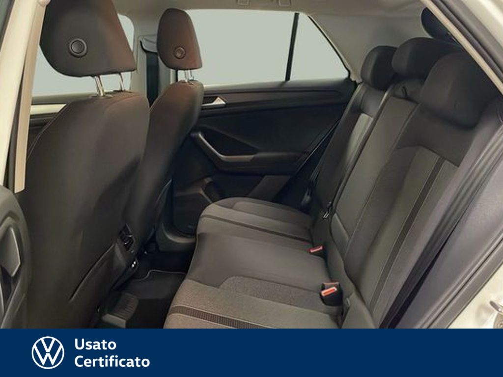 immagine usato VOLKSWAGEN T-Roc 1.0 tsi life 110cv