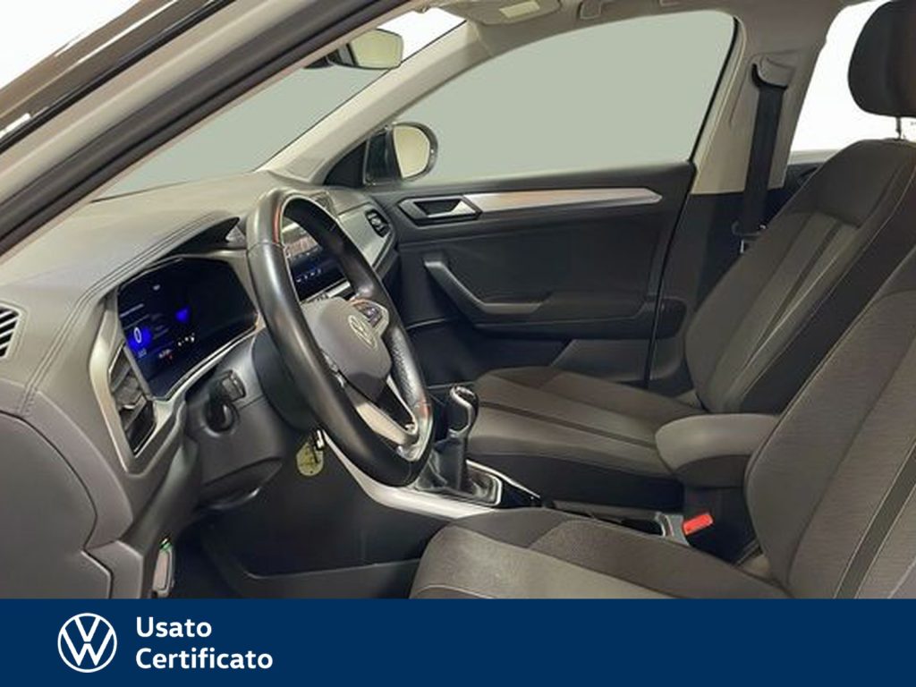 immagine usato VOLKSWAGEN T-Roc 1.0 tsi life 110cv