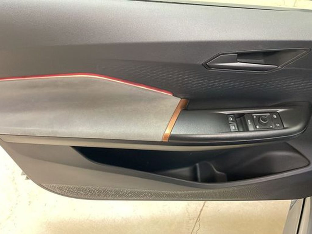 immagine usato CUPRA Born 58kwh impulse