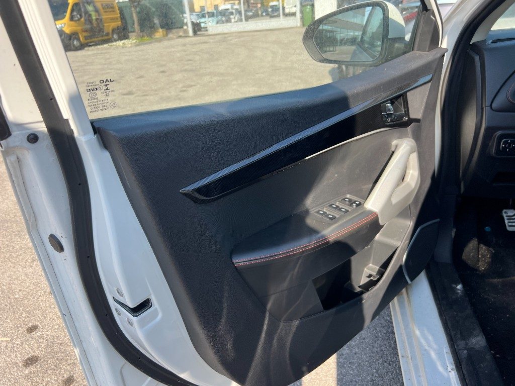 Immagine di EVO Evo3 1.5 Bi-fuel GPL del 06/2023 km 6406