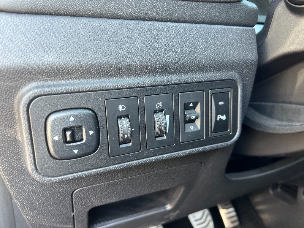 Immagine di EVO Evo3 1.5 Bi-fuel GPL del 06/2023 km 6406