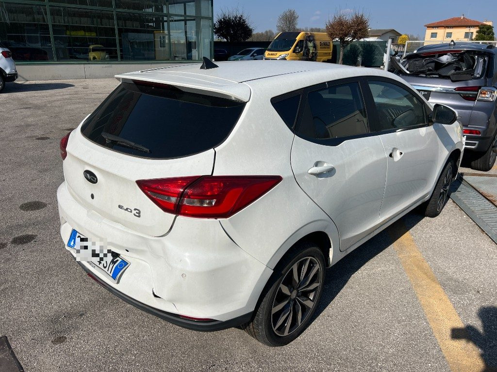 Immagine di EVO Evo3 1.5 Bi-fuel GPL del 06/2023 km 6406