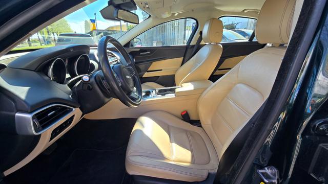 JAGUAR XE 2.0 D PORTFOLIO AWD 180 CV AUTO - foto 14