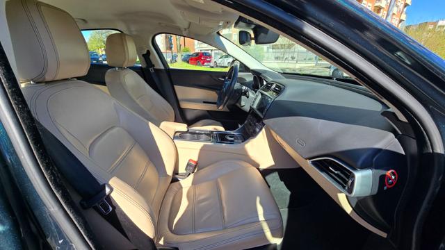 JAGUAR XE 2.0 D PORTFOLIO AWD 180 CV AUTO - foto 13