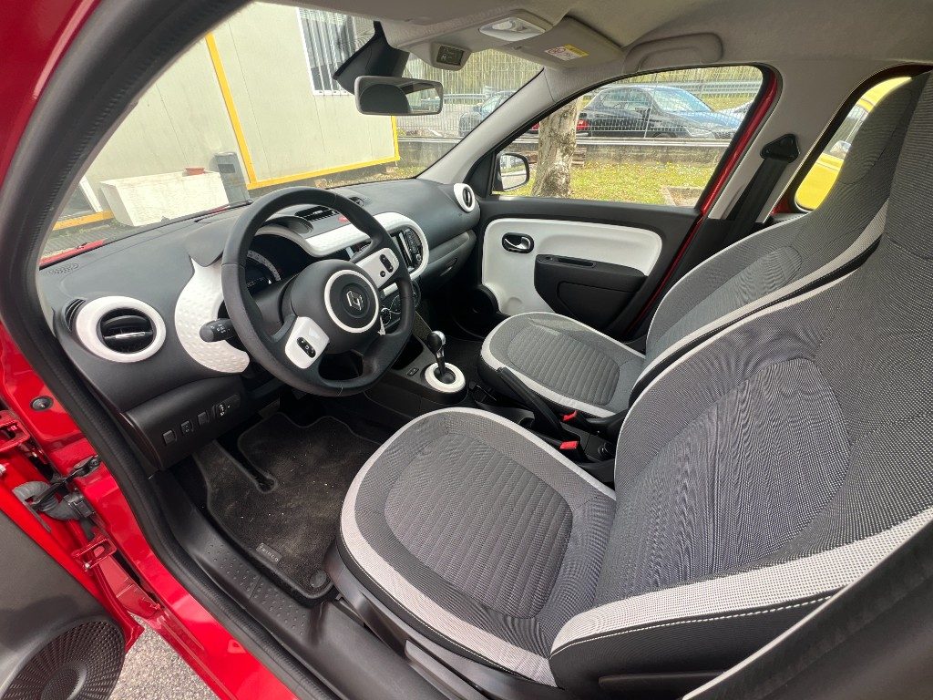 Immagine di RENAULT Twingo Electric Equilibre del 06/2023 km 13953