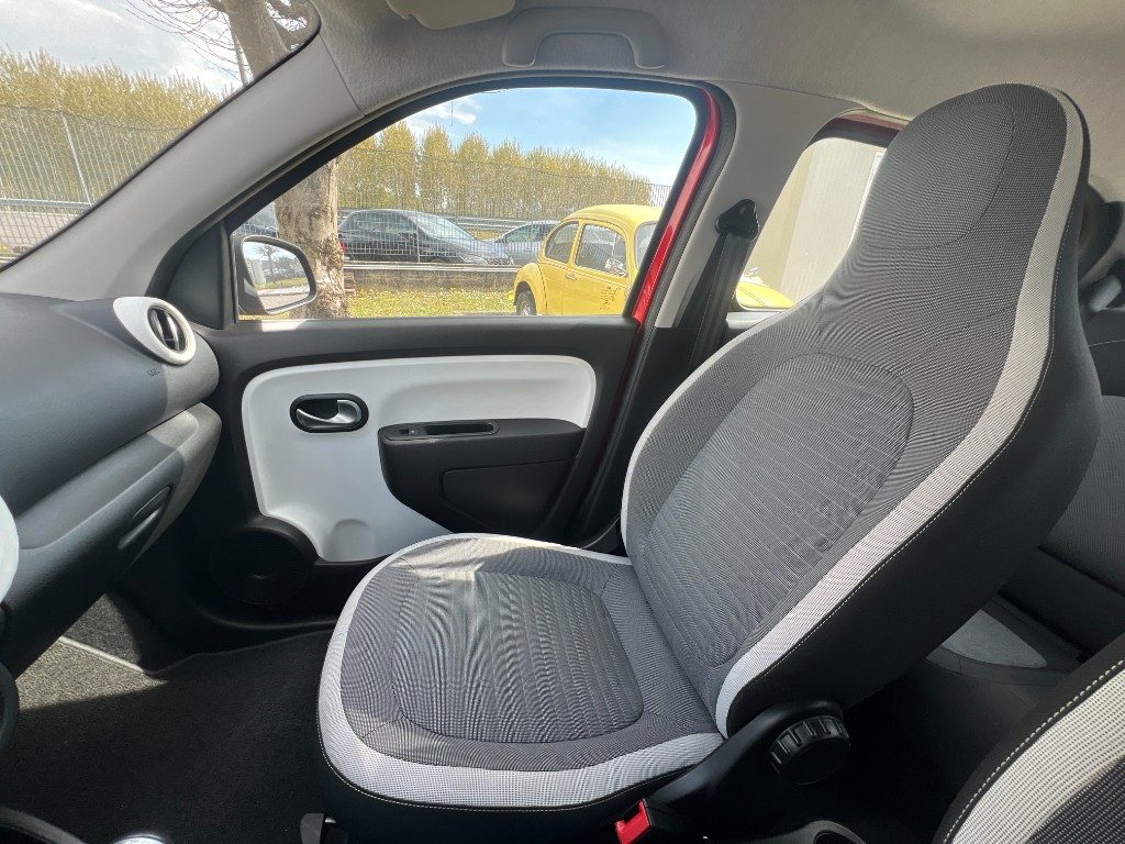 Immagine di RENAULT Twingo Electric Equilibre del 06/2023 km 13953