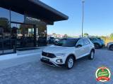 VOLKSWAGEN T-Roc 1.0 TSI RESTYLING ANCHE PER NEOPATENTATI
