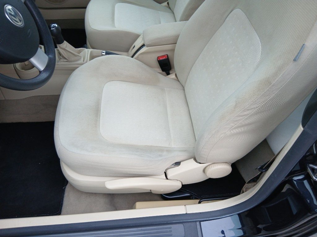 Immagine di VOLKSWAGEN New Beetle 1.9 TDI 105CV Cabrio del 11/2005 km 72740