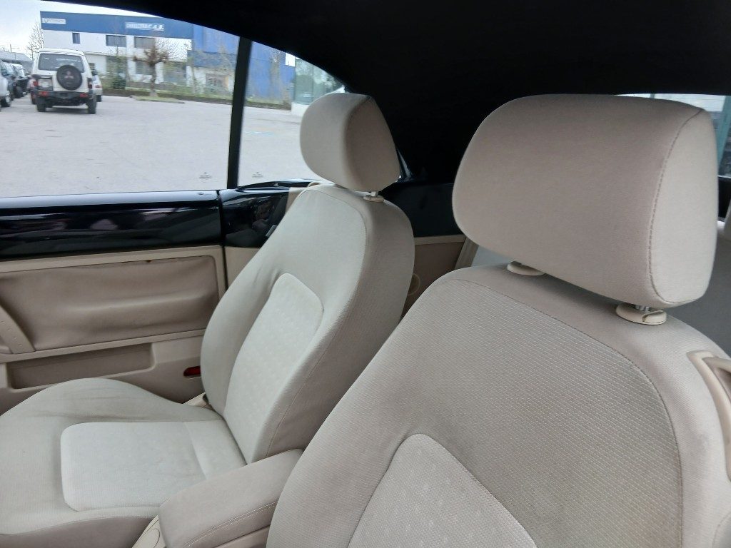 Immagine di VOLKSWAGEN New Beetle 1.9 TDI 105CV Cabrio del 11/2005 km 72740