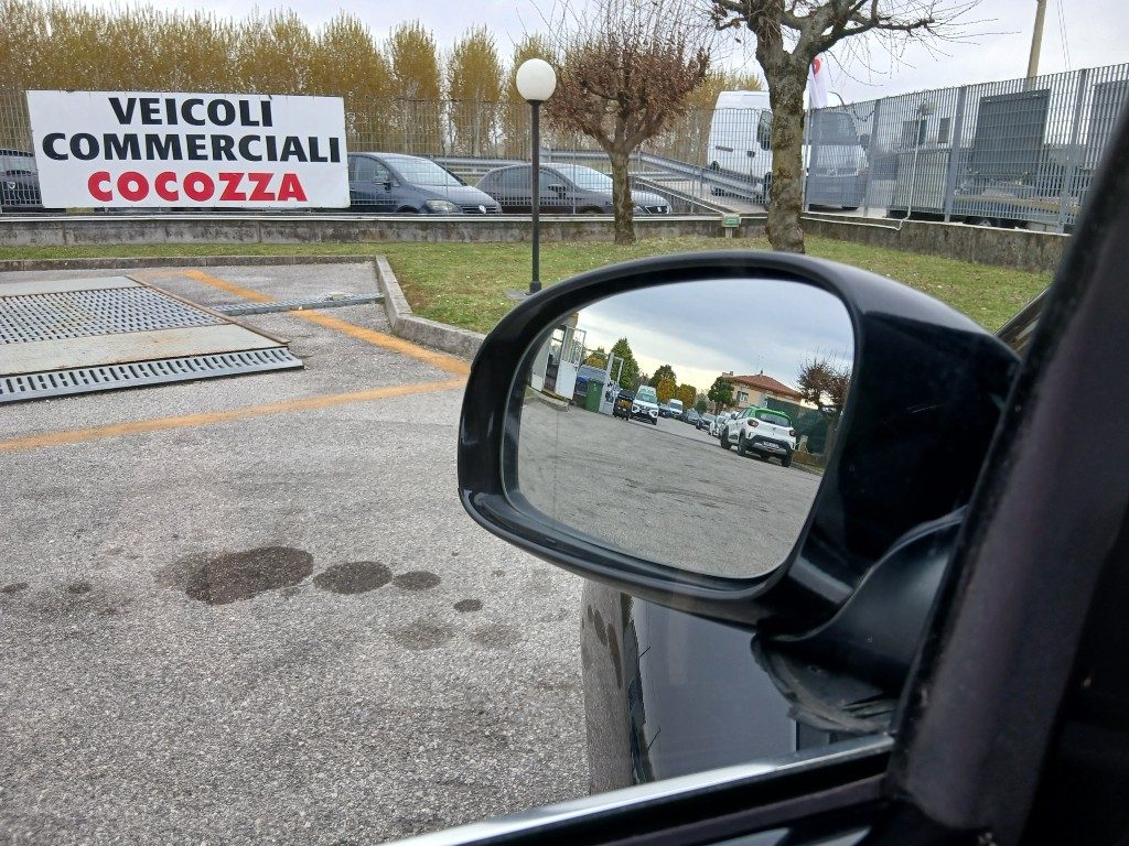 Immagine di VOLKSWAGEN New Beetle 1.9 TDI 105CV Cabrio del 11/2005 km 72740