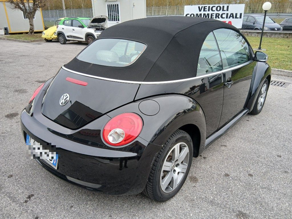 Immagine di VOLKSWAGEN New Beetle 1.9 TDI 105CV Cabrio del 11/2005 km 72740