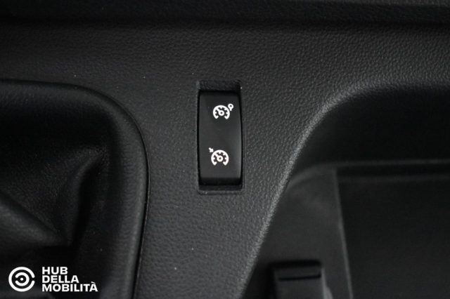 RENAULT MASTER T35 2.3 DCI 135 PL-TM FURGONE ST - foto 18