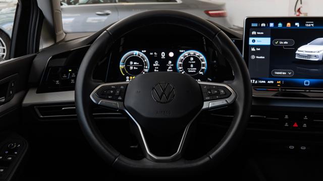 VOLKSWAGEN GOLF 1.5 TSI EHYBRID DSG 204CV EDITIO - foto 27